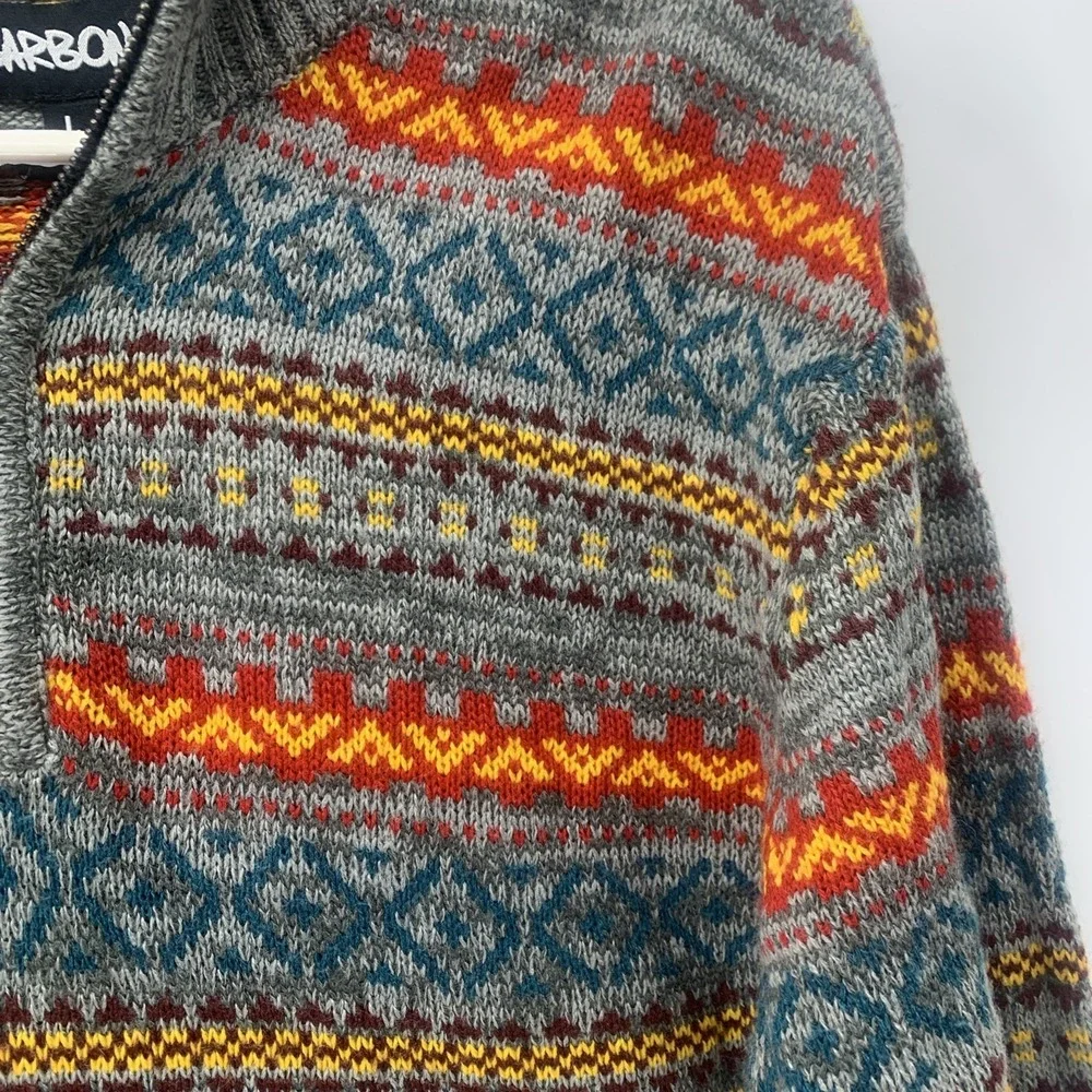 Carbon Gray With Bold Aztec Print Style 1/4 Zip Sweater Size Large